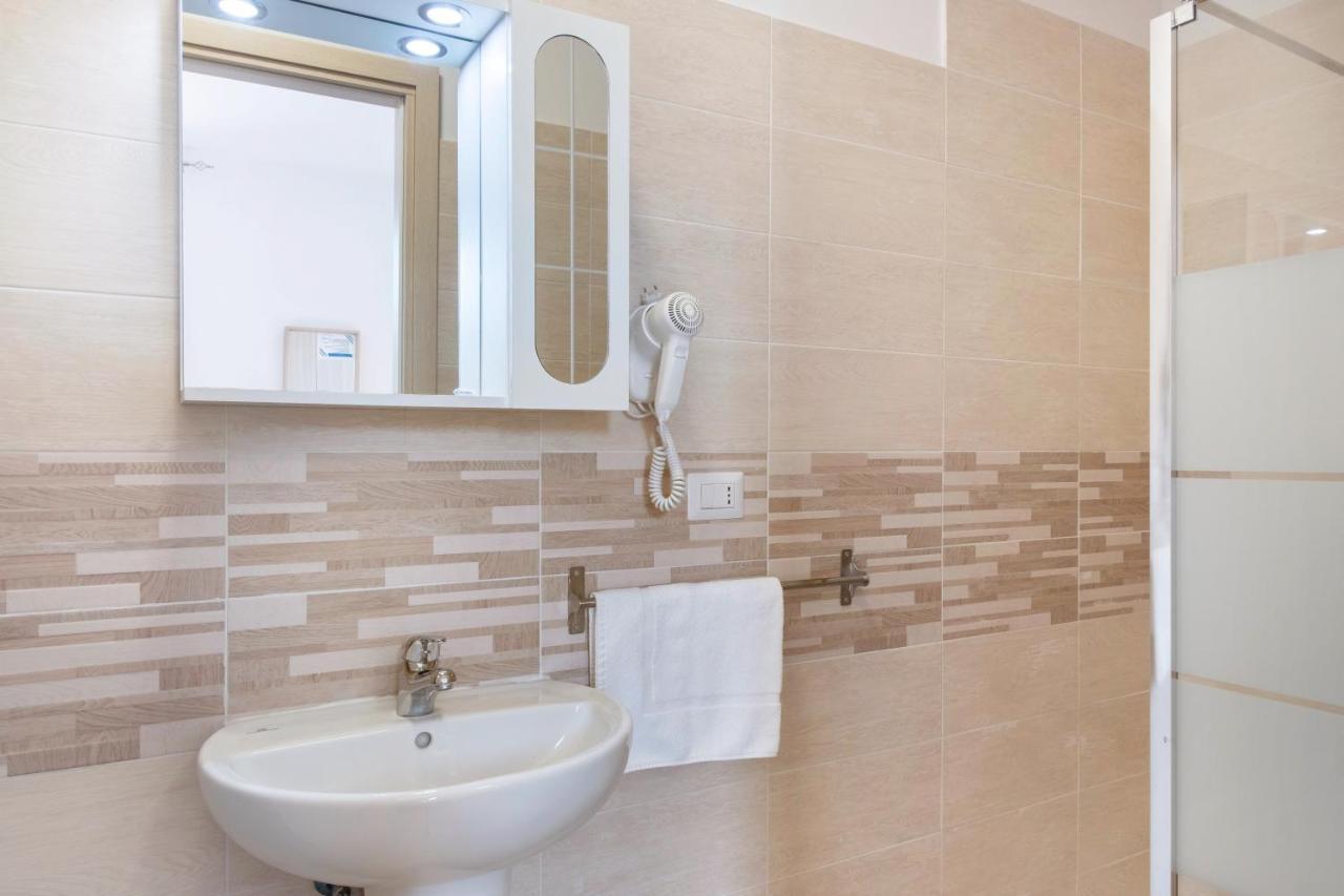 San Vincenzo Rooms Вигонца Екстериор снимка